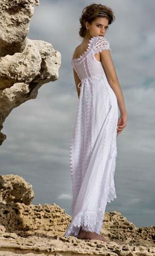 vestido branco longo hippie